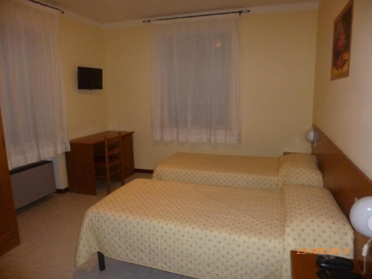 Albergo La Foresteria Bettolle Værelse billede